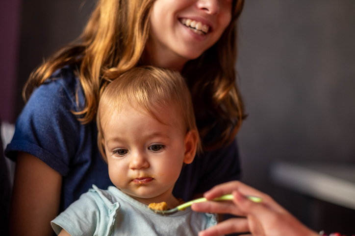 Feeding Child